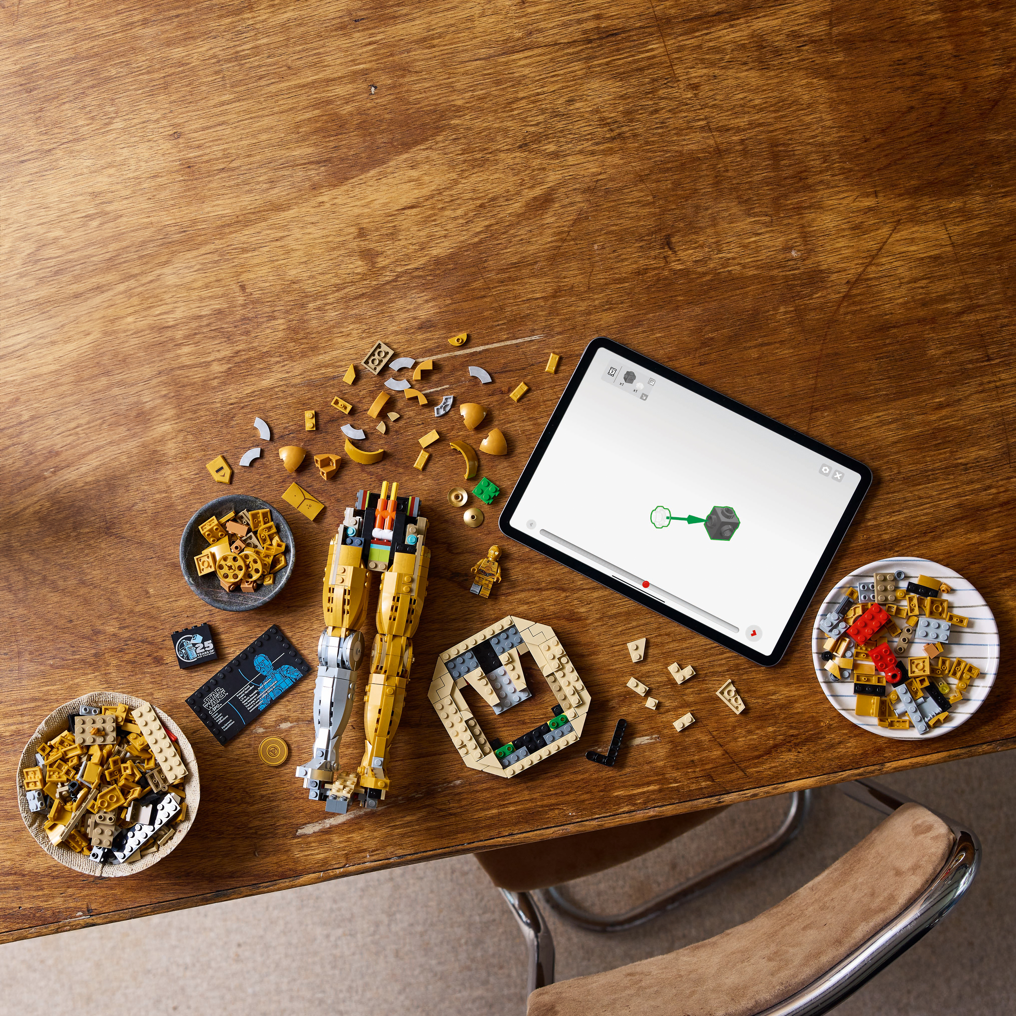 LEGO 75398 C-3PO – Bauschritte und Konstruktionsdetails