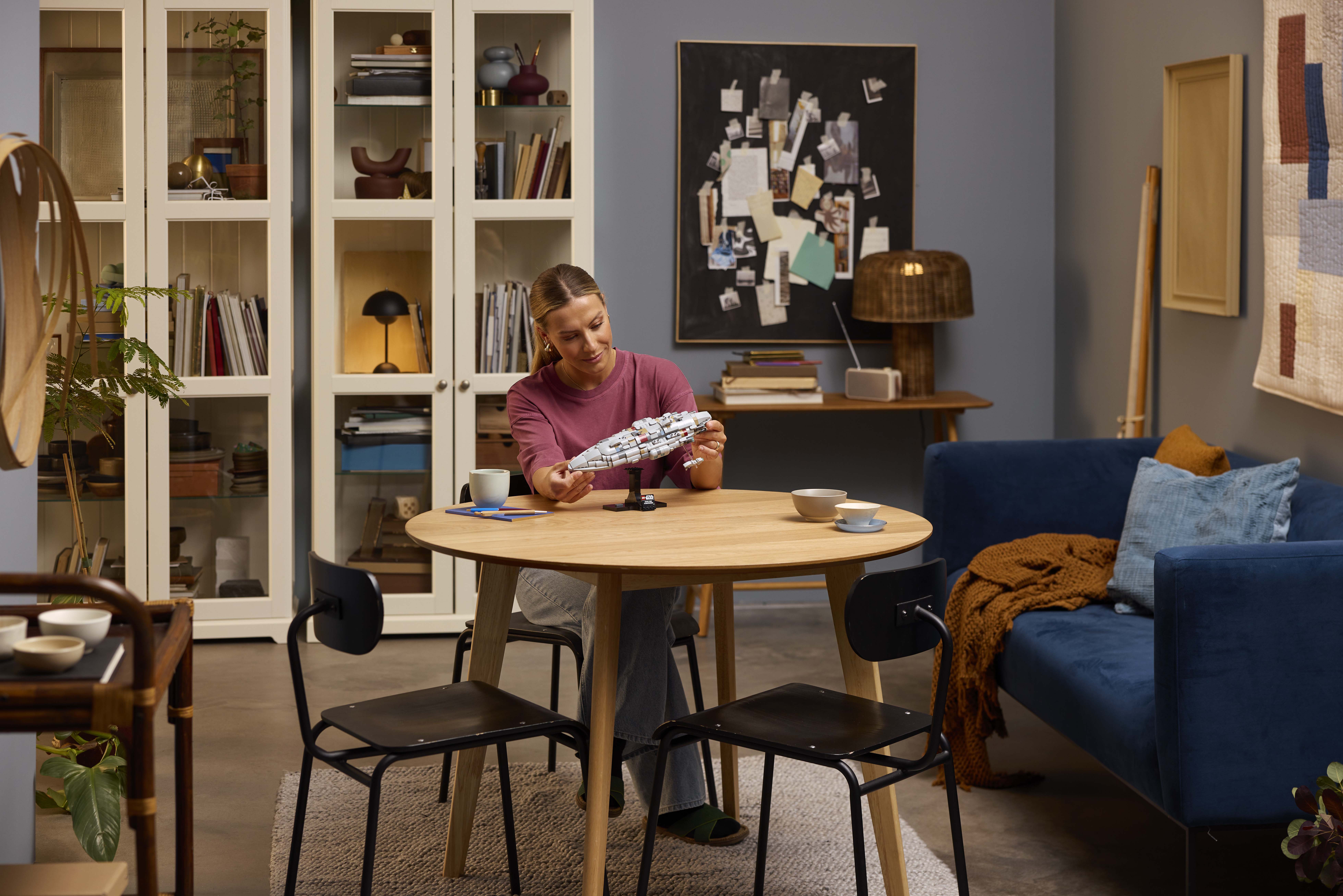 LEGO 75405 Home One Starcruiser – Spielszene mit Flottenszenario