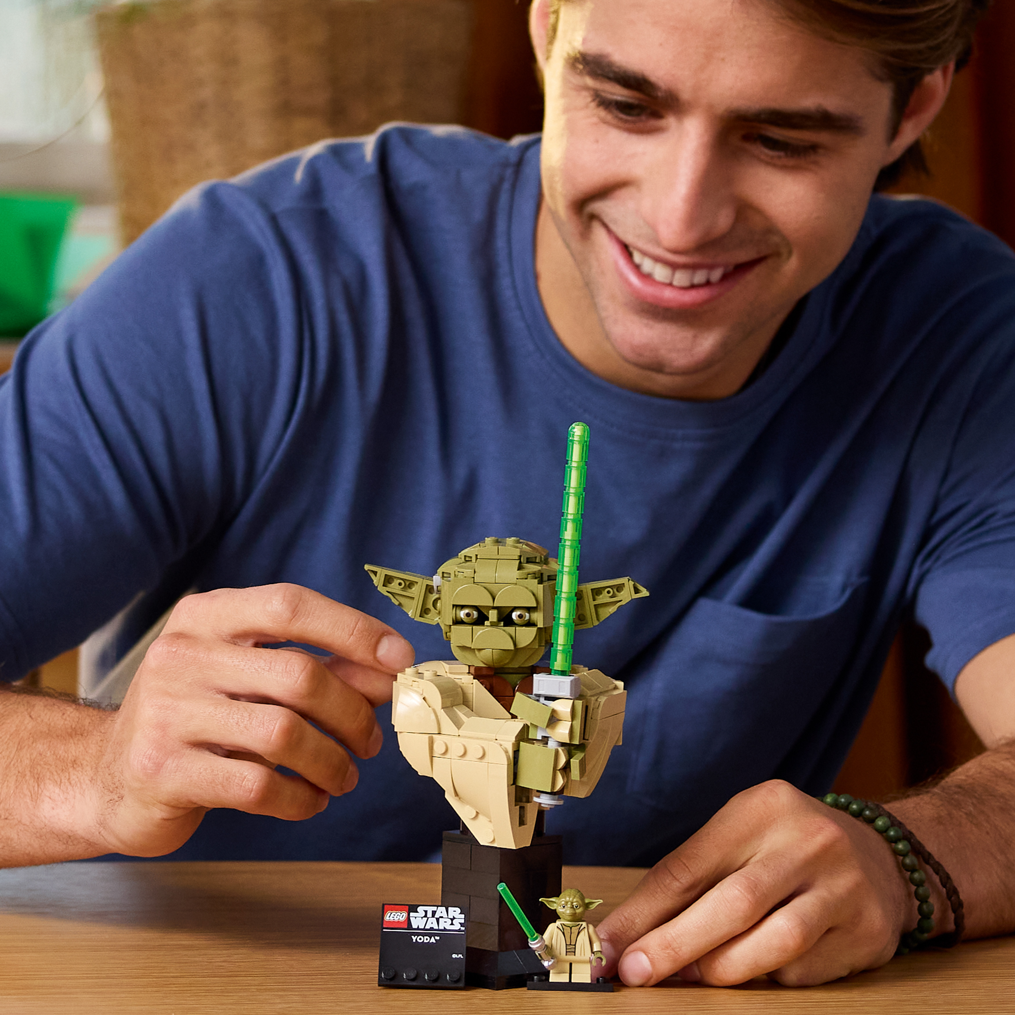 LEGO 75438 Yoda Büste als Displaystück
