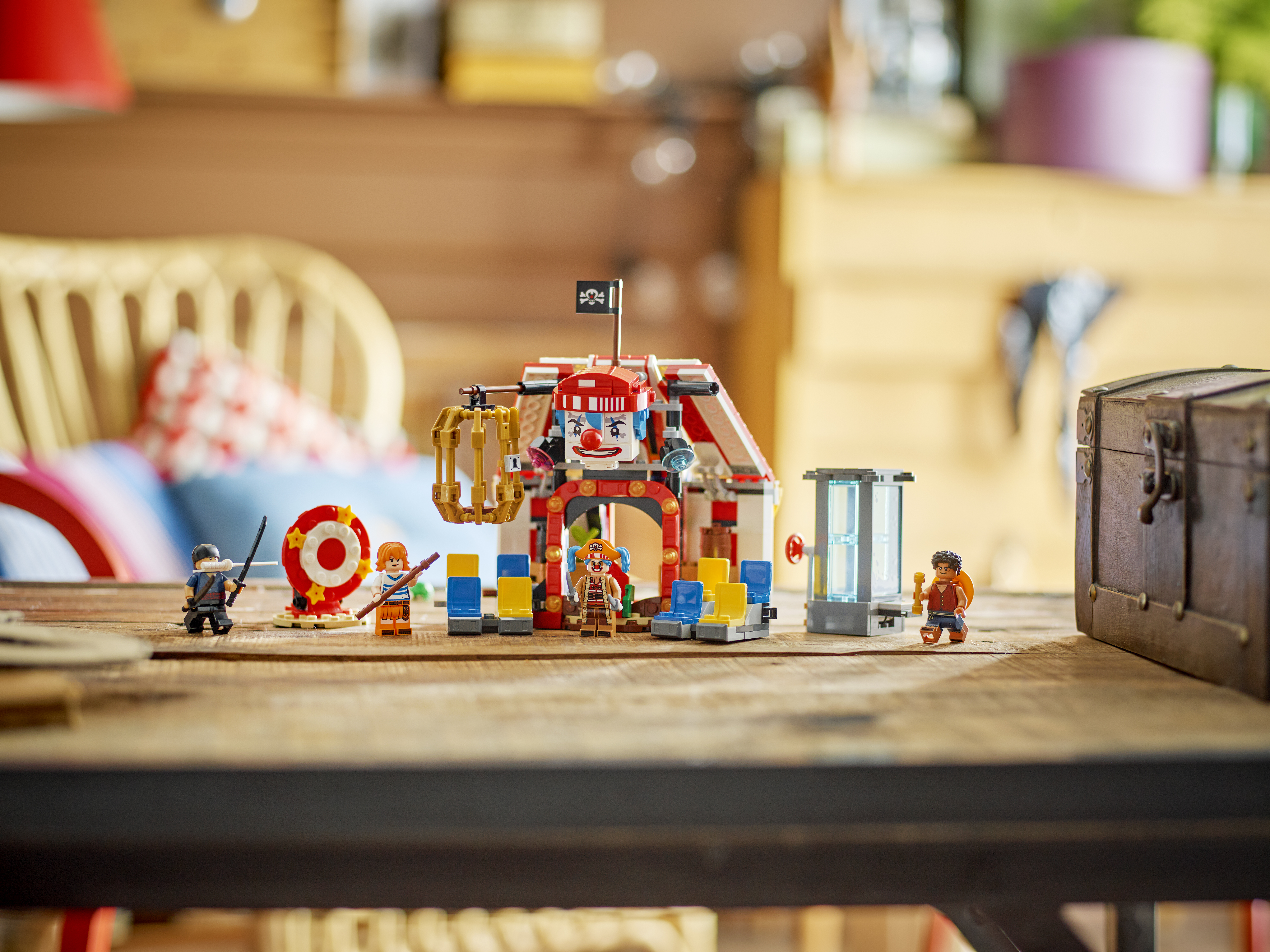 LEGO 75637 Lifestyle image, circus tent with family playing together