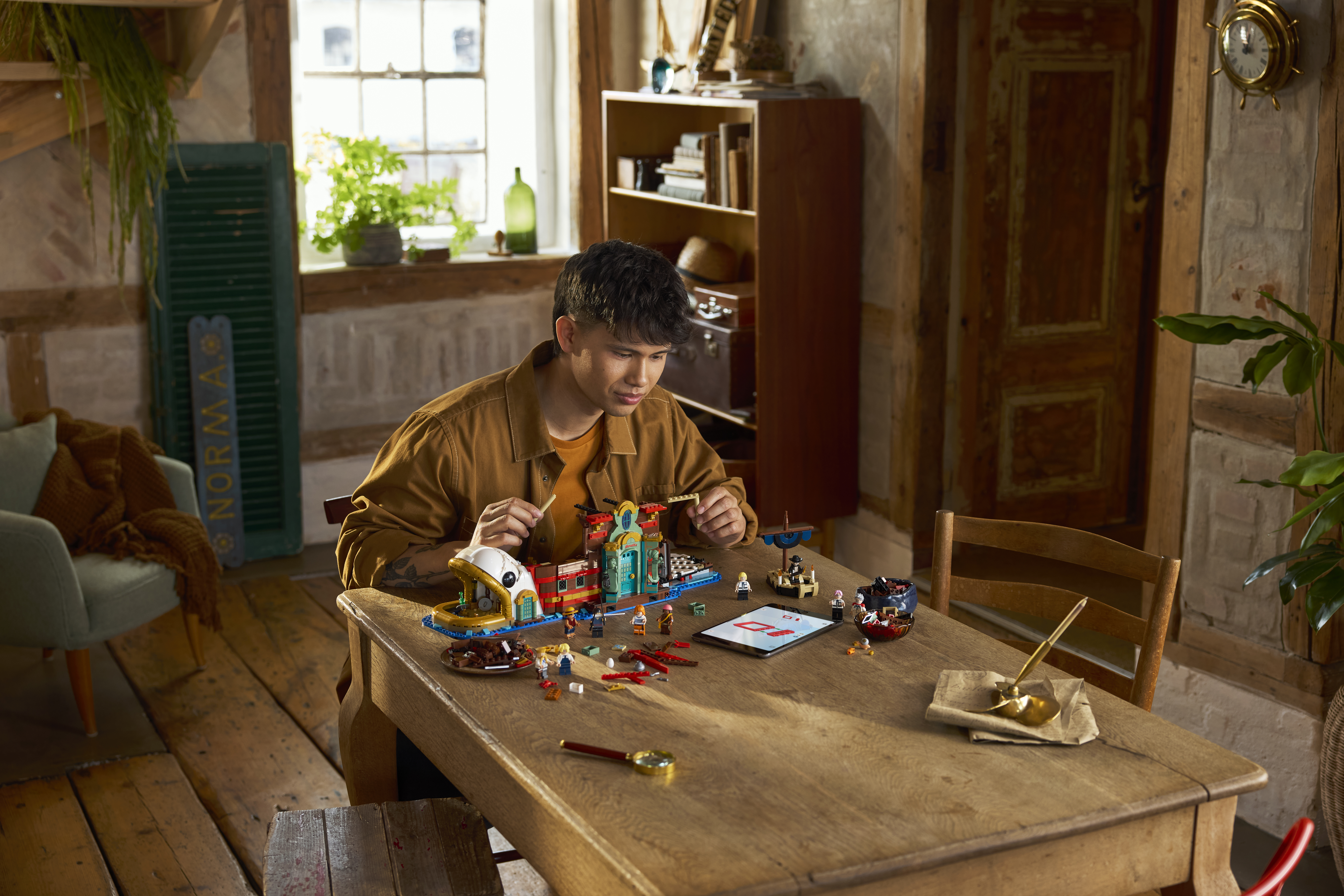 LEGO 75640 Baratié Baufortschritt mit Detailansicht der Raumstruktur